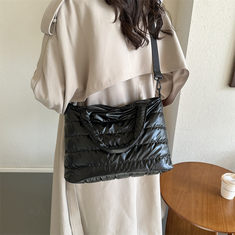 Torby crossbody z bawełny dla  – Interior Design Open Space recenzja i cena