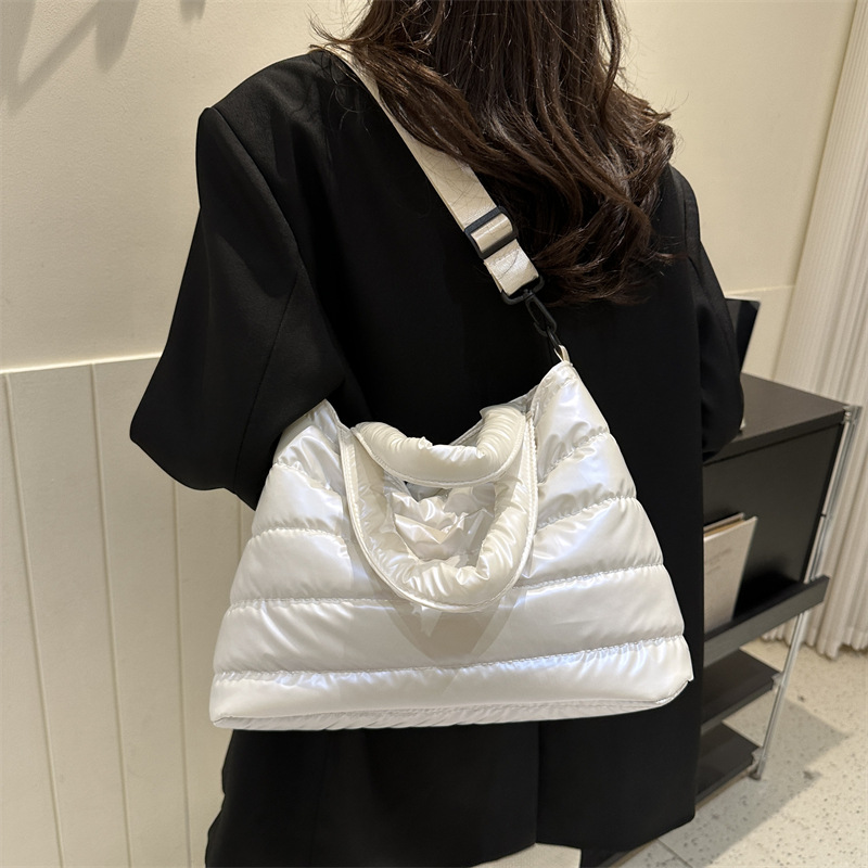 Torby crossbody z bawełny dla  – Interior Design Open Space recenzja i cena